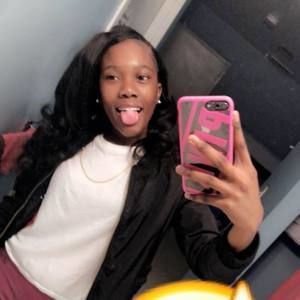 Meet your Posher, Lay